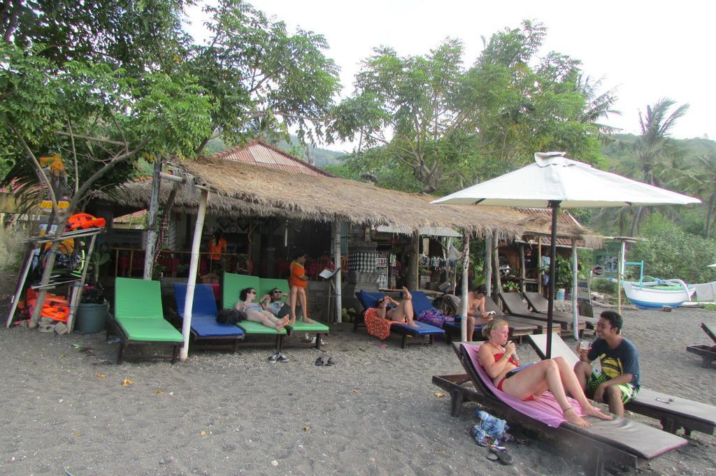 Warung Jemeluk & Home Stay Amed Rom bilde