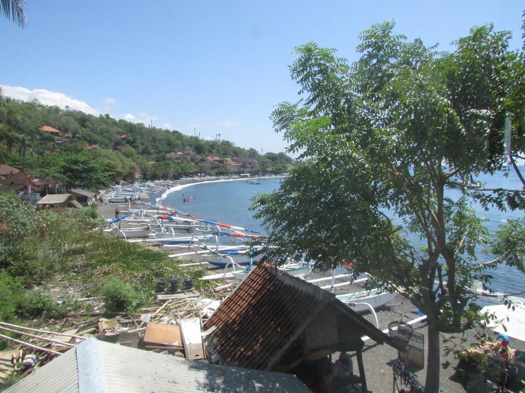 Warung Jemeluk & Home Stay Amed Eksteriør bilde