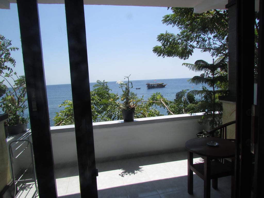 Warung Jemeluk & Home Stay Amed Eksteriør bilde