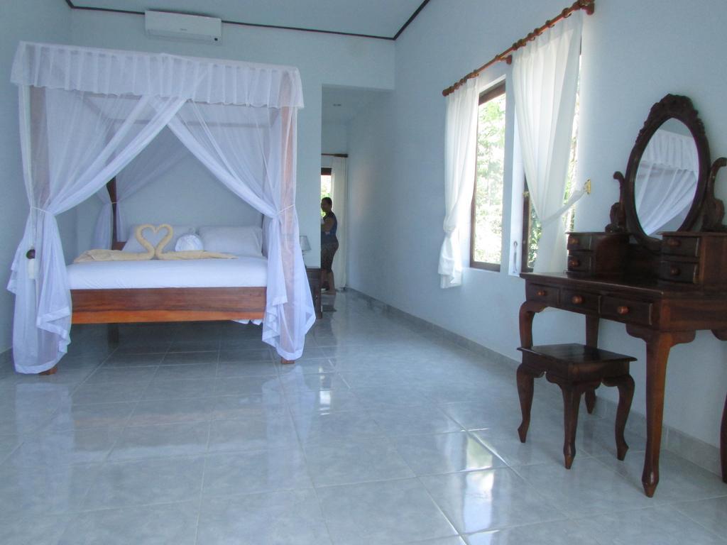 Warung Jemeluk & Home Stay Amed Eksteriør bilde