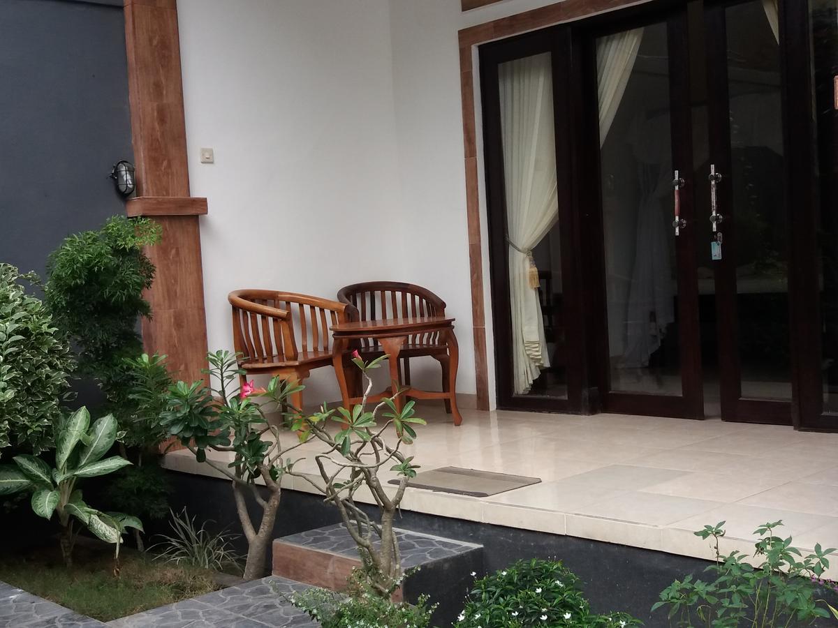 Warung Jemeluk & Home Stay Amed Eksteriør bilde